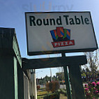 Round Table Pizza