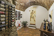 Divino In Veritas