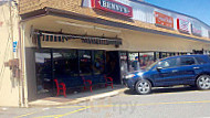 Benny's Luncheonette