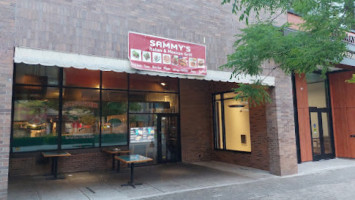 Sammy's Pizzeria