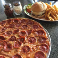 Cecil Whittaker's Pizza