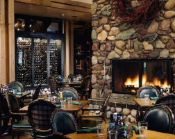 Logan's Grill At Grouse Mountain Lodge