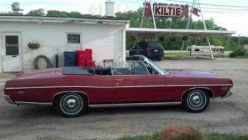 Kiltie