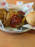 Fuddruckers