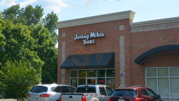 Jersey Mike's Subs