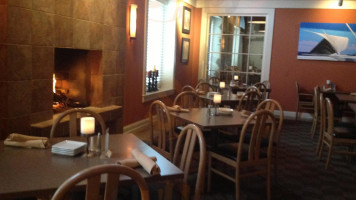 Harvey's Central Grille