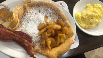 Paula's Pancake House