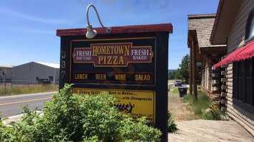 Hometown Pizza