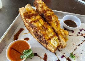 The Grilled Cheese Gallery