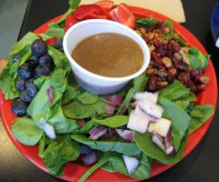 Tj's Cutting Edge Cafe