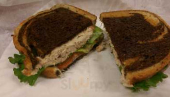 Seasons Café Deli