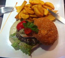 Le Boeuf A La Mode