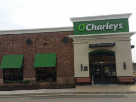O'charley's Restaurant Bar