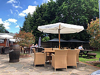 The George Evelyn Pub Gardens