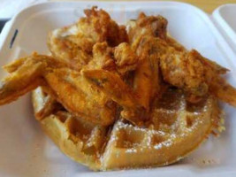 Country Style Chicken And Waffles