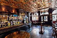Deacon Brodie's Tavern