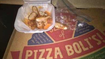 Pizza Boli's