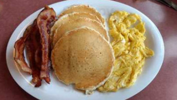 Nation's Giant Hamburgers Great Pies