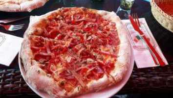 Mario's Famous Pizzeria