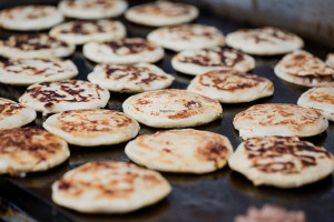 Las Pupusas De Itacate