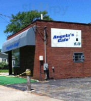 Angela's Cafe