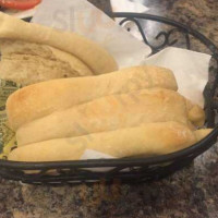 Trani's Grill