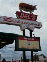 Del's