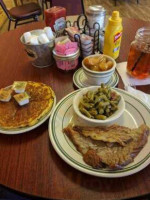 Crystal's Country Diner