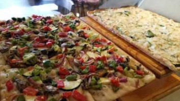 Fratello's Gourmet Pizza Cafe