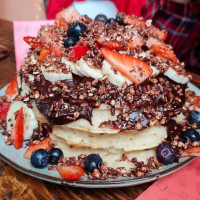 Healthy Louisa Cafe Deli