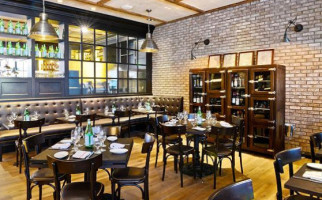 Cinquecento Roman Trattoria