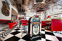 Big Moe's Diner