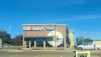 Schlotzsky's