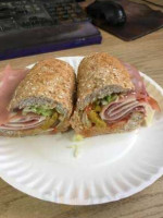 Dumm's Pizza Subs