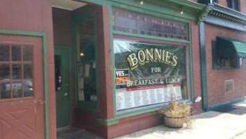 Bonnie's