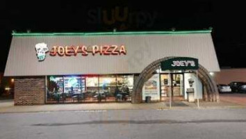 Joey's Pizza