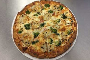 Village Green Pizza