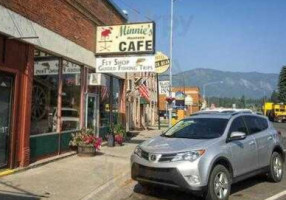 Minnies Montana Cafe
