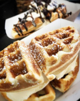 Foxy's Waffle And Sugar Den