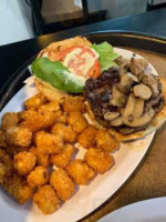 Warriors Hometown Grill