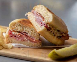 Simple Simon's Pizza