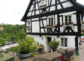 Café und Weinstüble Charlott