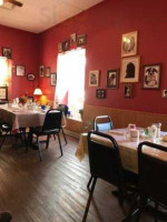 Red Dog Cafe
