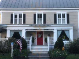Huntington House Inn