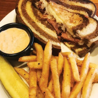 Dancing Tomato Caffé