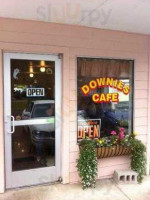 Downie's Café