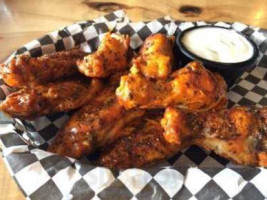 Walter's303 Pizzeria Publik House