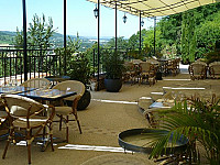 Le Patio D Hauteville