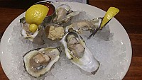 Pearl's Oyster Bar