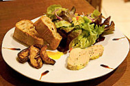 Bar Lapopie Restaurant